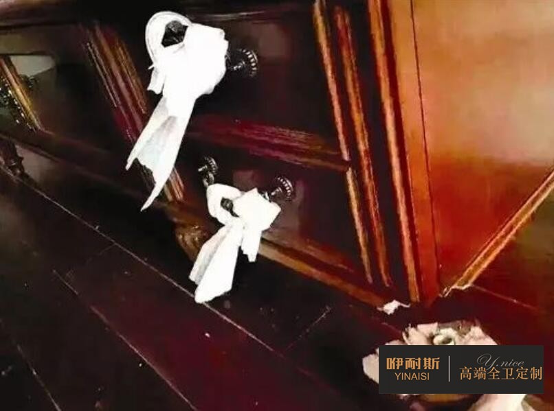 實(shí)木浴室柜為什么這么貴？